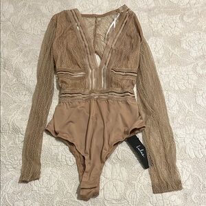 Lulu's Tan Lace Long Sleeve Bodysuit